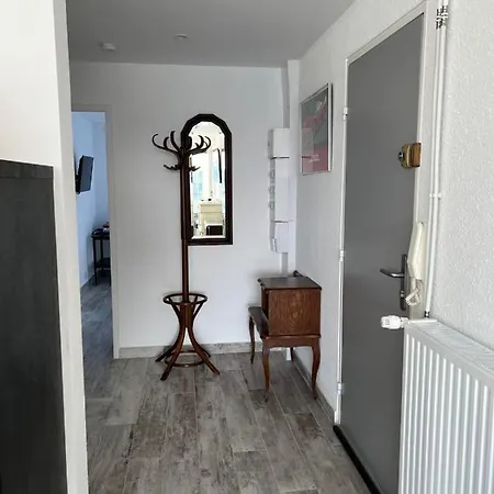 La Marina De Lairan 2 Terrasse Vue Port De Plaisance Апартаменты *